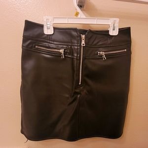 Guess black leather mini skirt ,size M